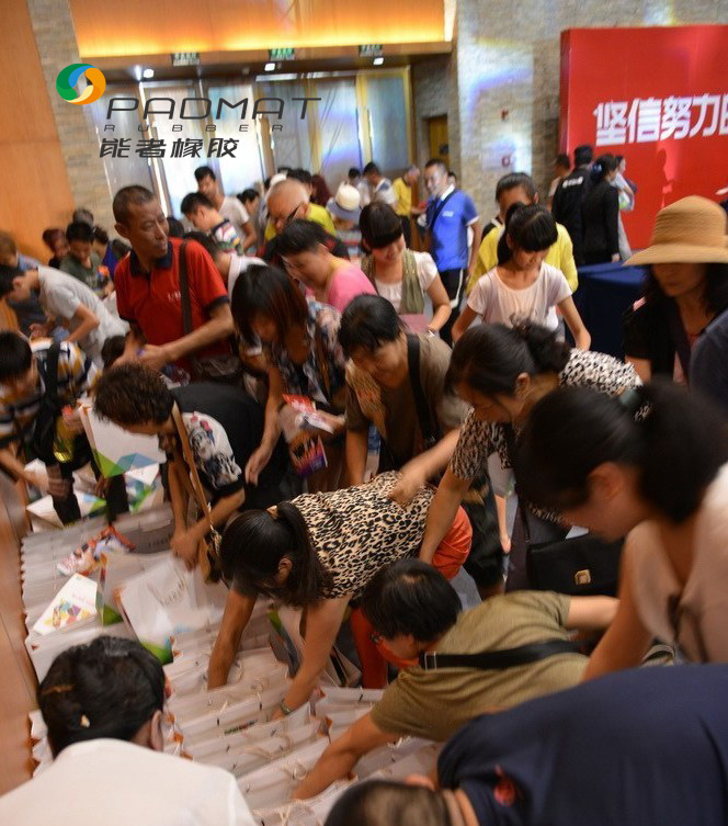 禮品鼠標(biāo)墊遭瘋搶